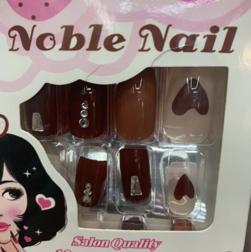 Burgundy love 3D manicure