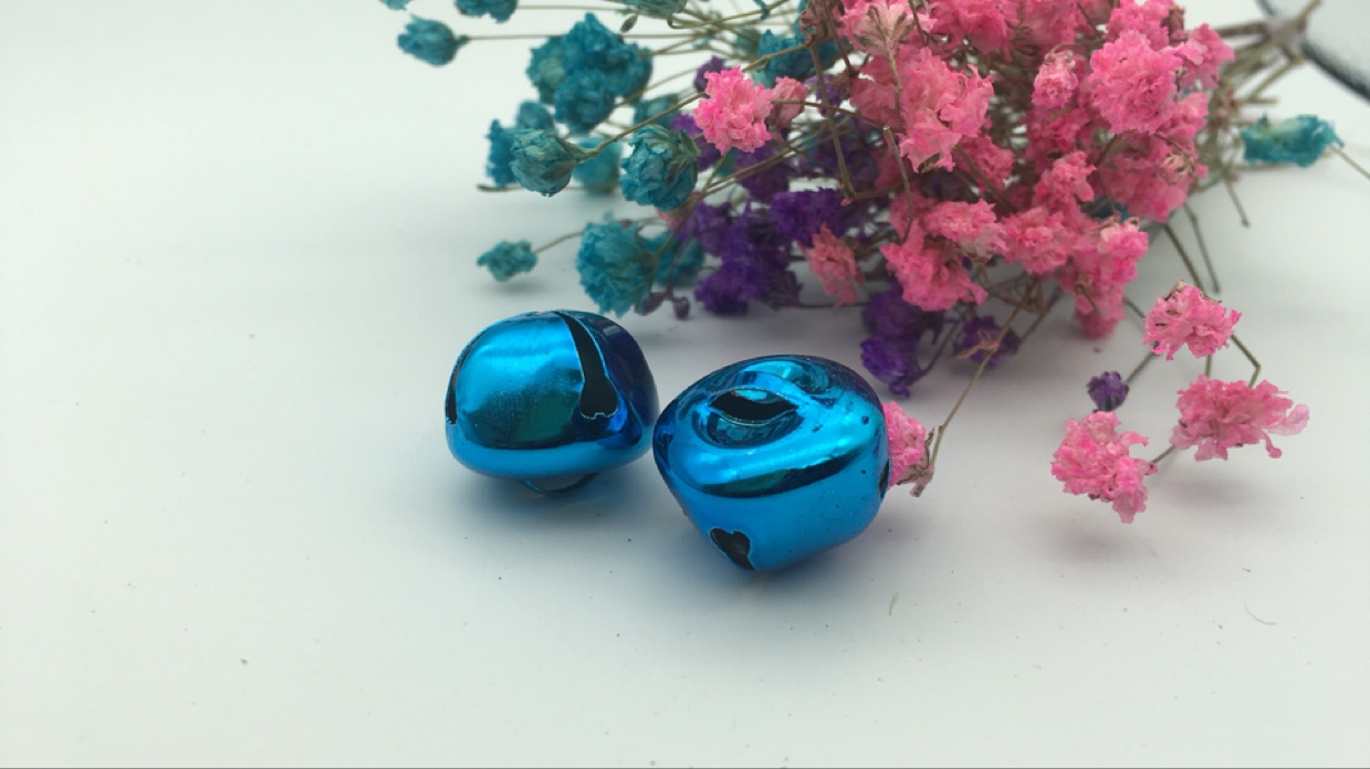Metal Iron Vacuum 15Mm Cross Bell, Christmas Accessories, Pet Accessories Application Scenario