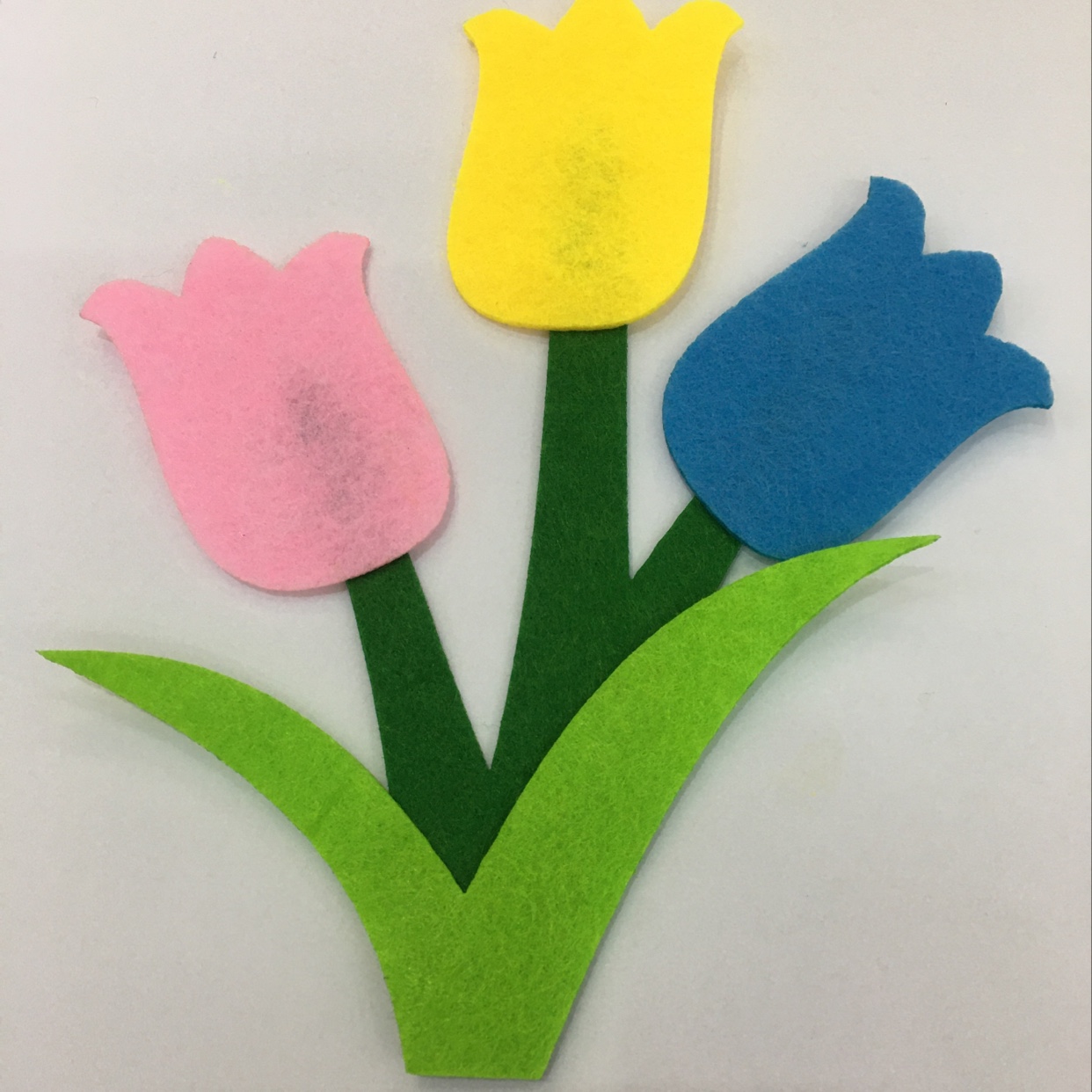 DIY tulip wall decals for environmental decoration