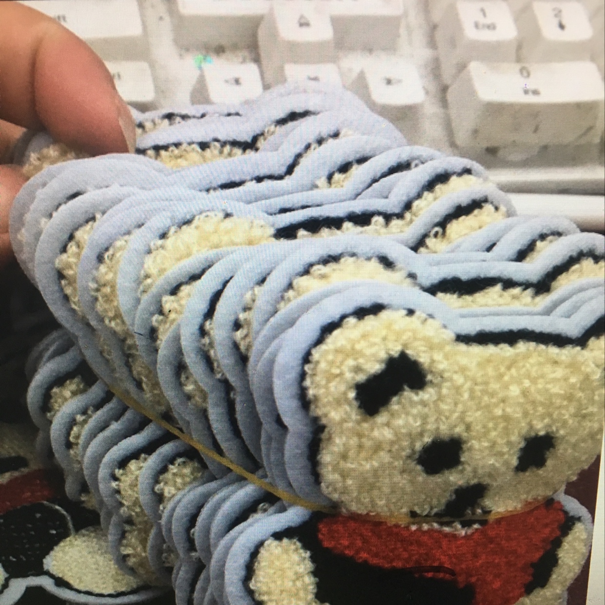 Embroidery Towel Embroidery Line Embroidery Boutique Good Embroidery Teddy Bear Stock Special Winter Accessories undefined