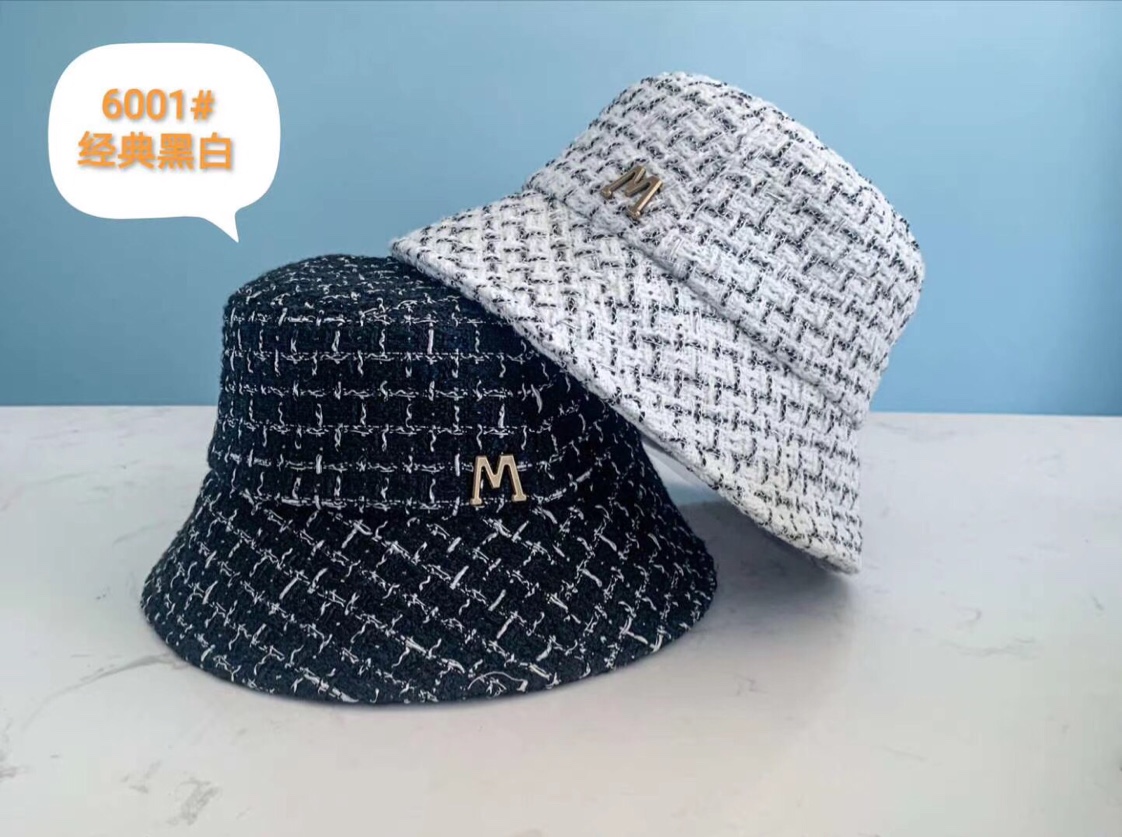 Checked fisherman's hat thumbnail
