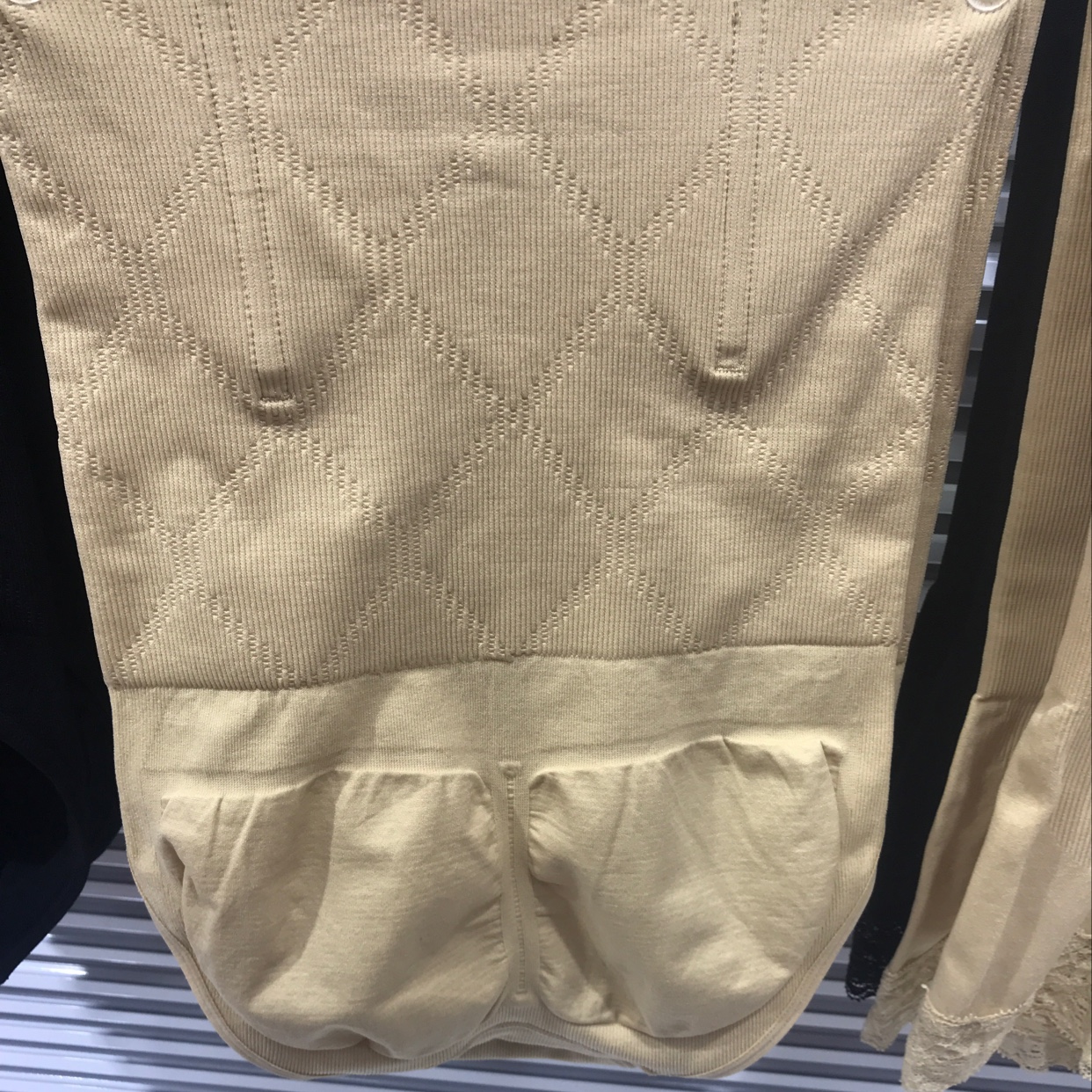 Seamless Fishbone Honeycomb Belly Lift Panties details Picture