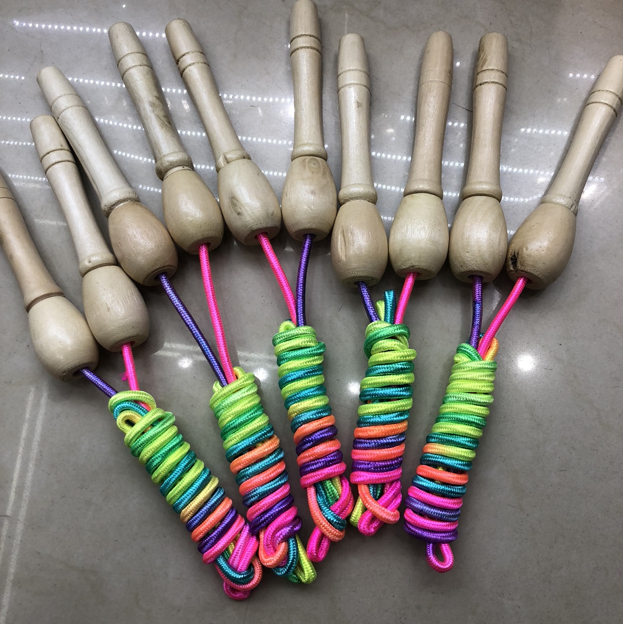 209 Rainbow jumping rope