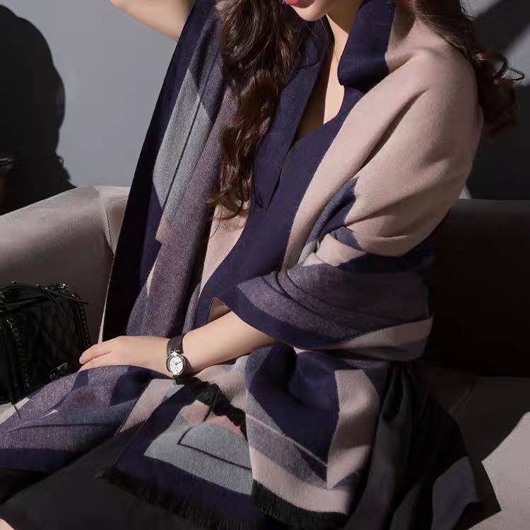 Fashion Color Matching Long