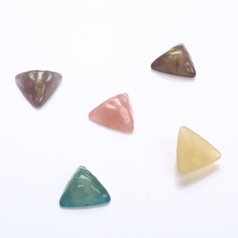 金箔果冻三角形凹凸面半面15MM