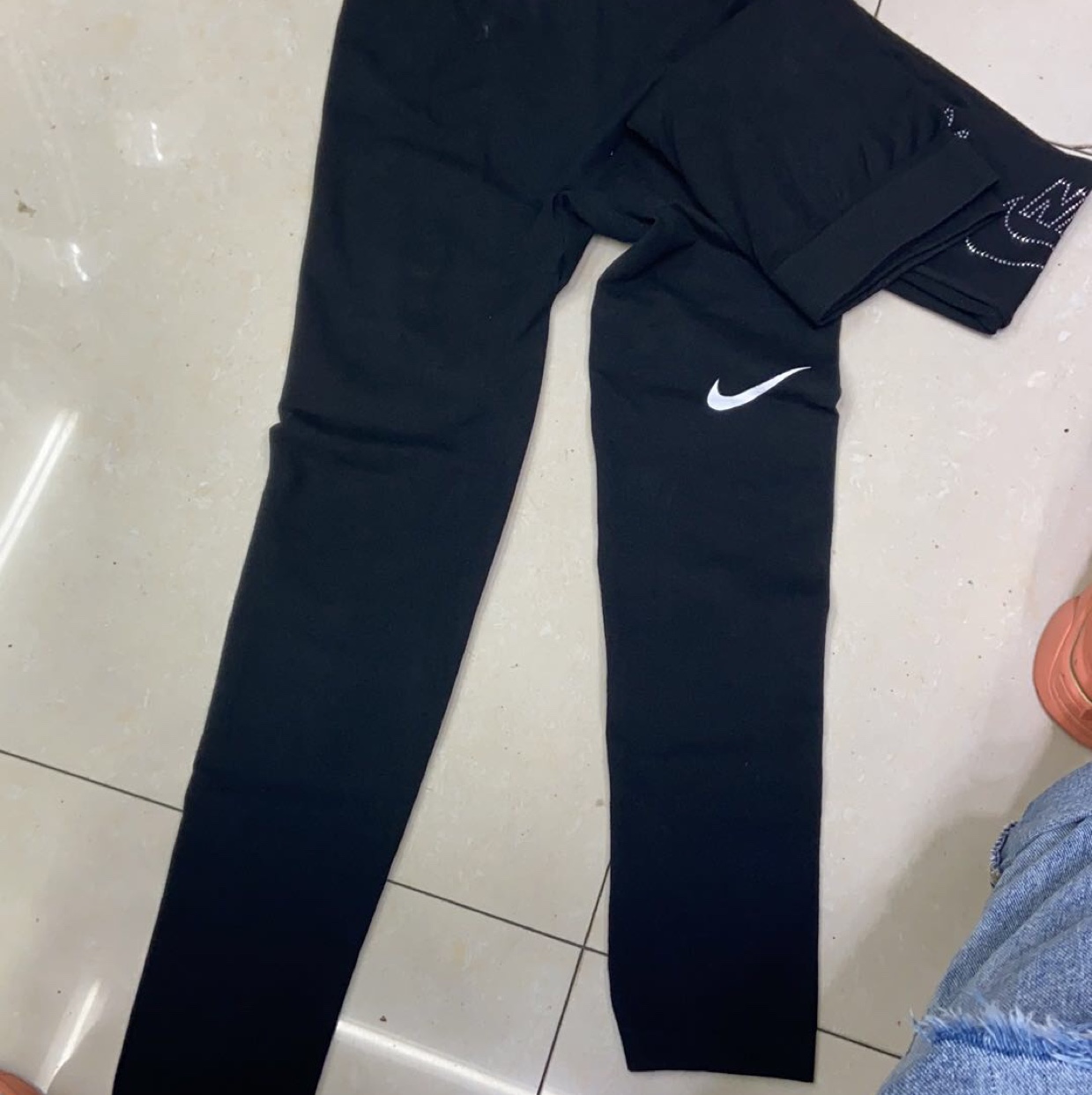 Modal printed high-waisted leggings thumbnail