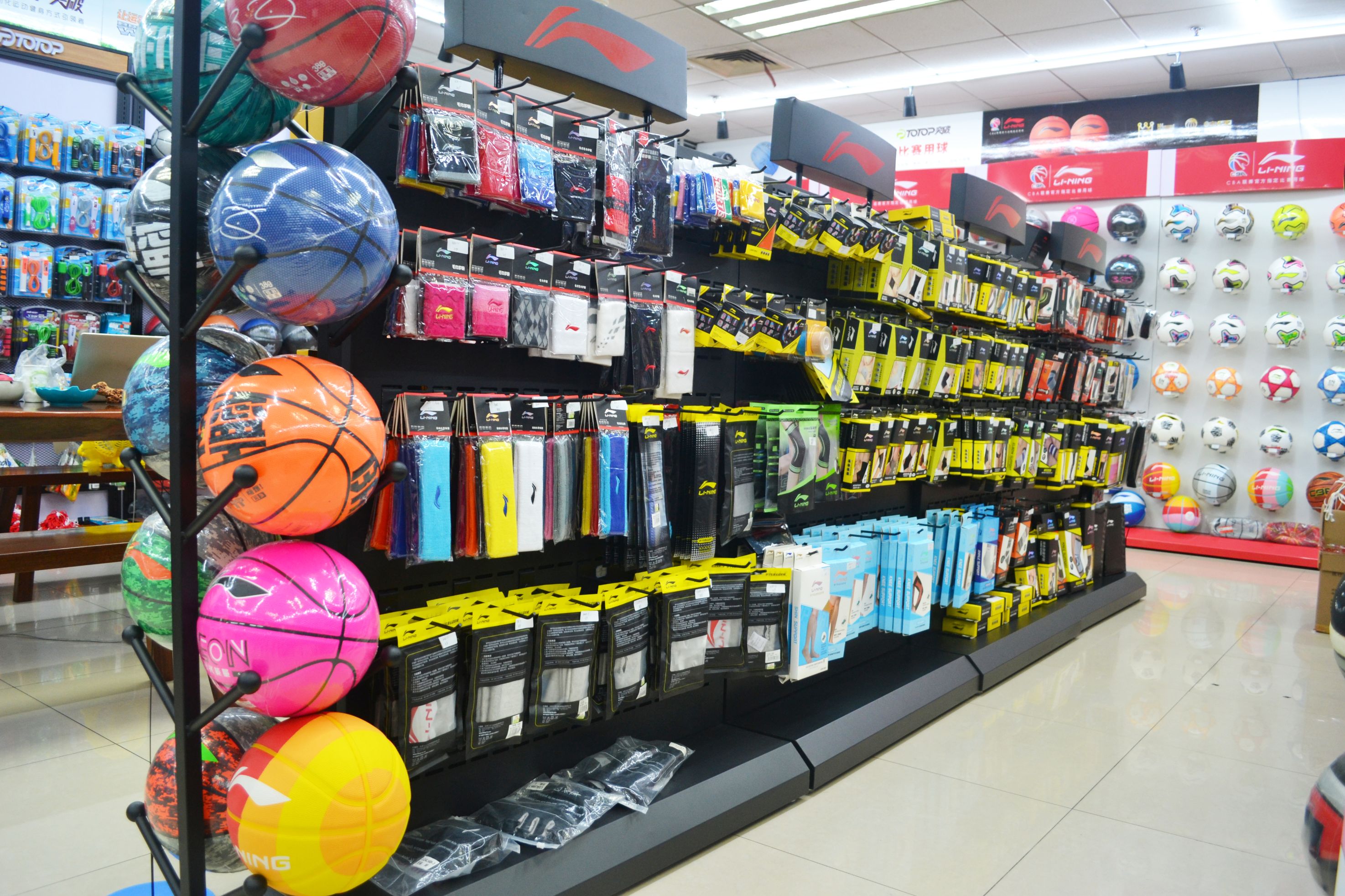 Huiguan (Yiwu) Sports Goods Co., LTD describe pic - 6
