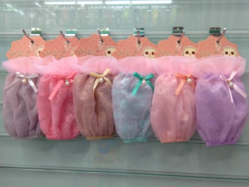 Lace fabric double-layer fashionable with pearl cloud bow lotus leaf mouth dust-proof and stain-proof sleeve