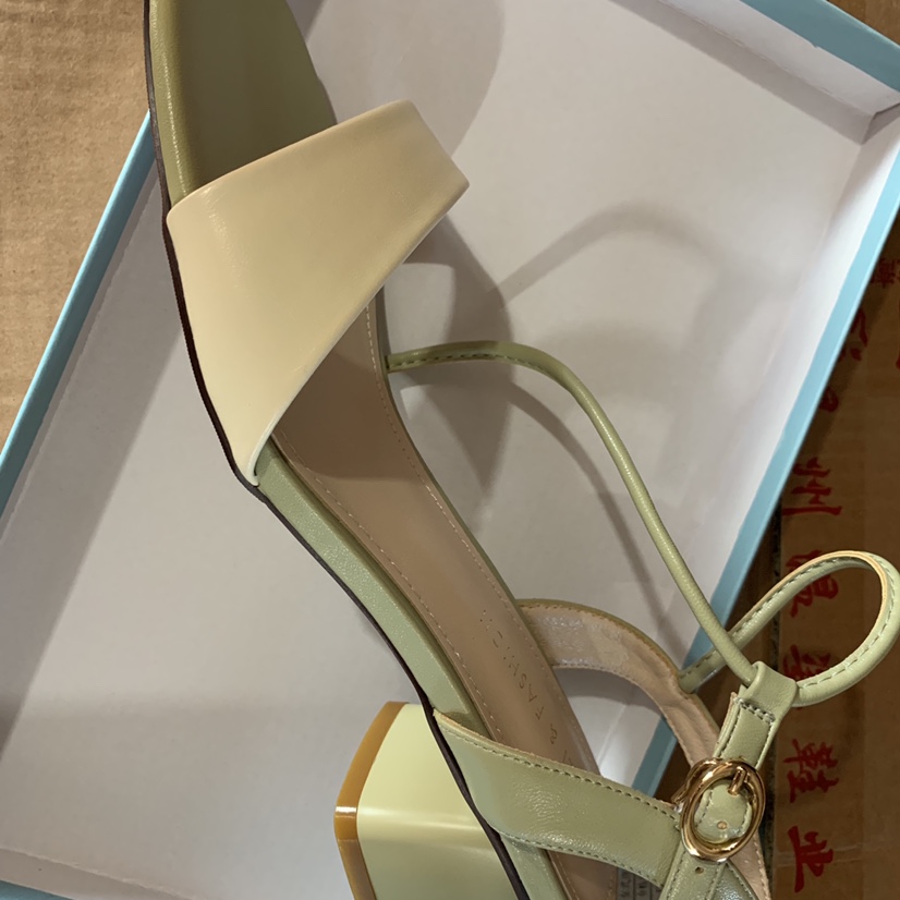 Victory Shoes Fashionable one-strap sandals details Picture