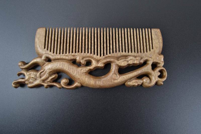 金丝楠木草龙梳SZ007霸气双面龙雕 尽显王者风范 梳头防静电按摩详情2