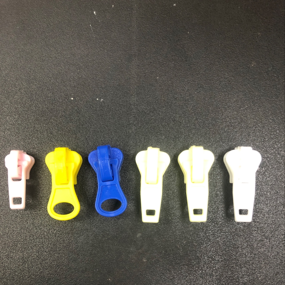 树脂拉链&尼龙拉链&拉头及辅料配件尼龙金属树脂挂白银色高档锌合金拉链头拉锁头现货