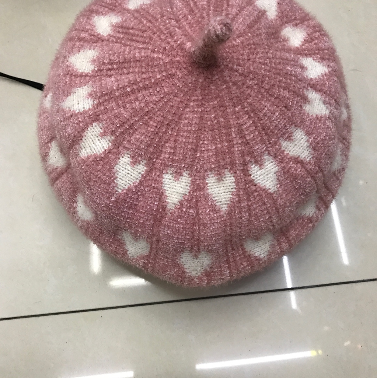 Two-color sable beret thumbnail