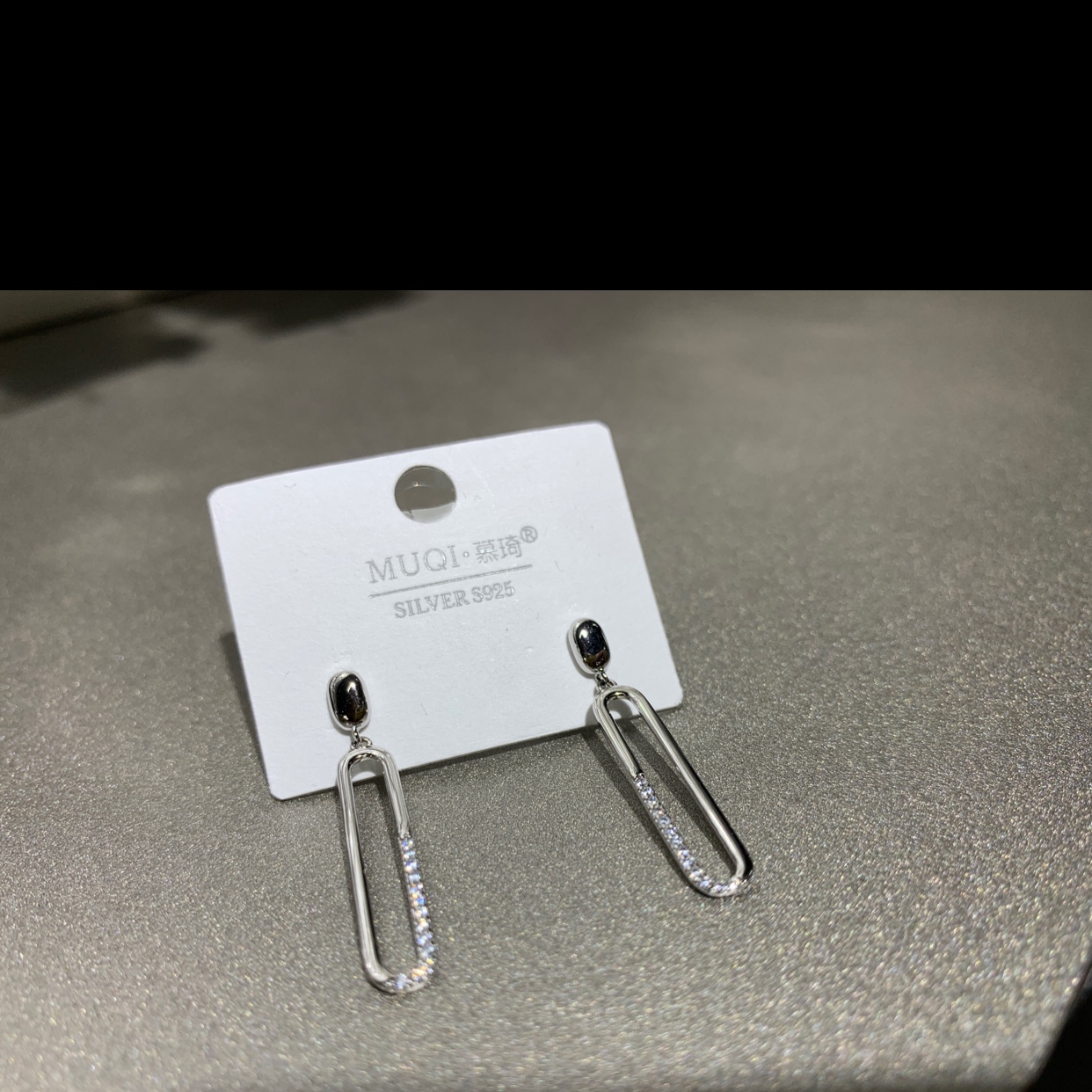 Casual earrings Specification image