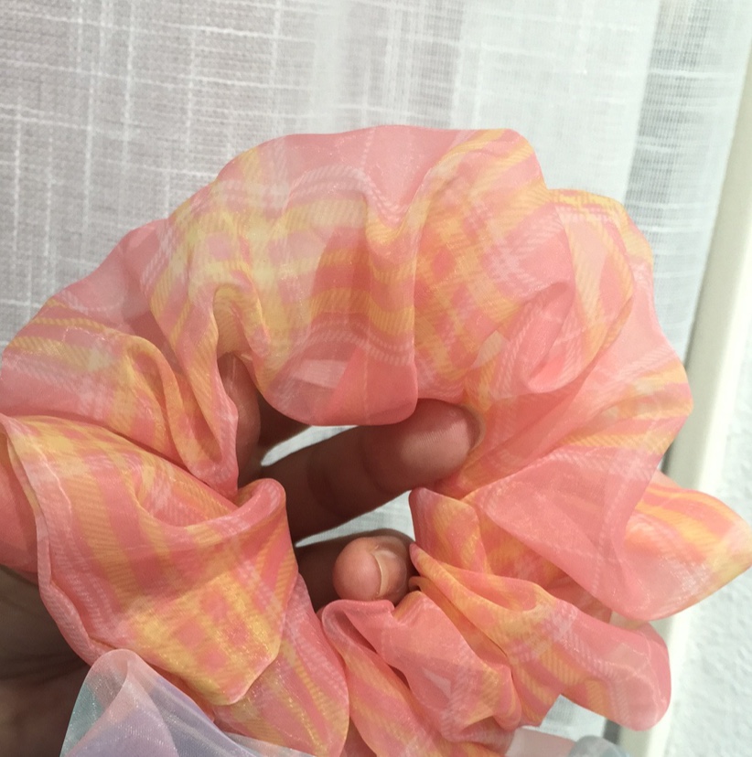 韩国复古气质发圈大肠圈  小号  质感醋酸绒褶皱大肠圈复   古高档布艺花丸子发圈