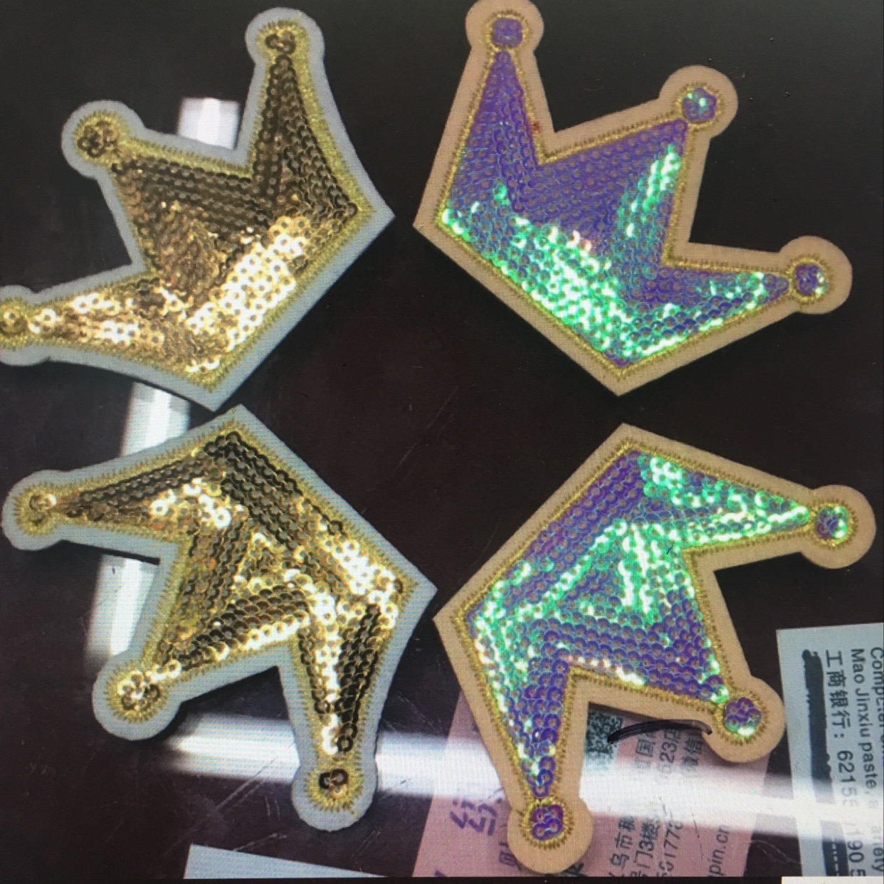 Spot Small Love Embroidery Patch Dyi Clothing Accessories Crown Embroidery Stamp Computer Embroidery Patch details Picture