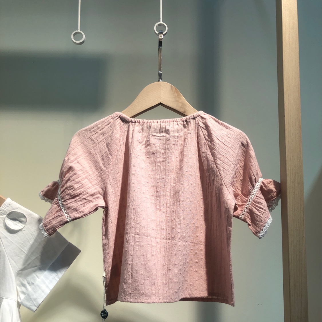 Children's short-sleeved shirt 1 Specification image