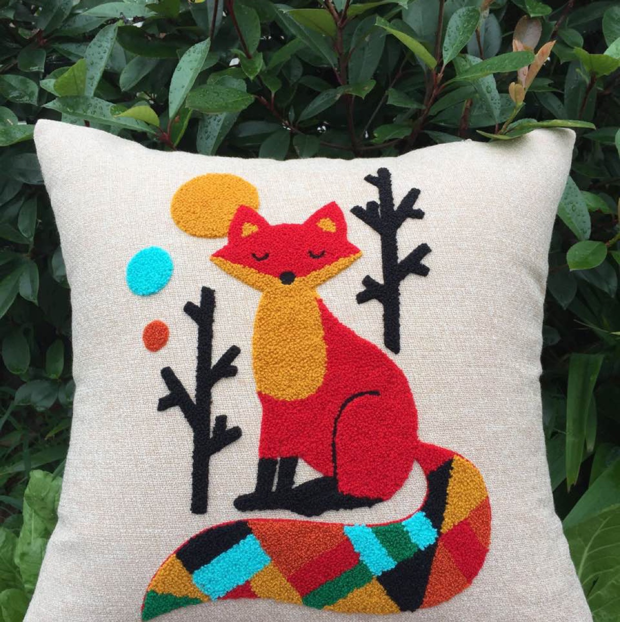 New Explosive Manufacturers Direct Embroidery Super Soft Home Sofa Pillow Pillow Bed Bay Window Cushion Car Office Pillow Pillow With Core details Picture