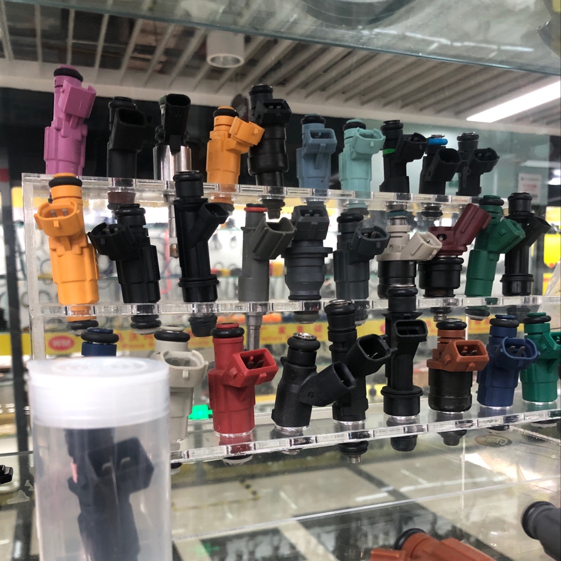 Hyundai Kia fuel injector factory direct sales of high-quality auto parts Specification image