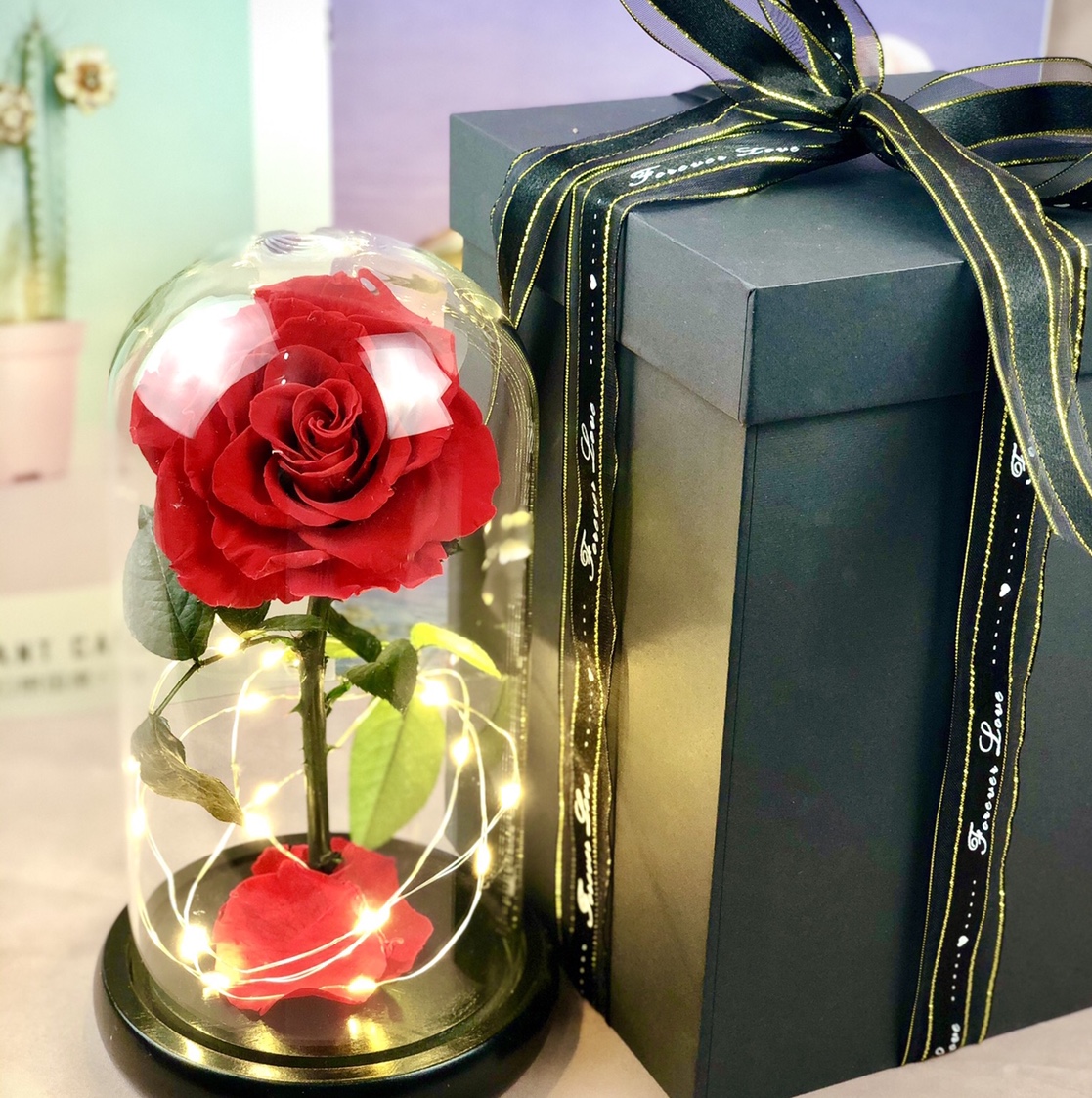 新款高端定制礼品：小王子永生玫瑰花玻璃摆件
