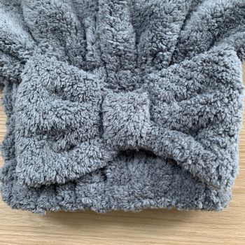 Fashionable Cotton Multi-Color Shower Cap Fragrant Rain Health Care Supplies Factory Supply Application Scenario