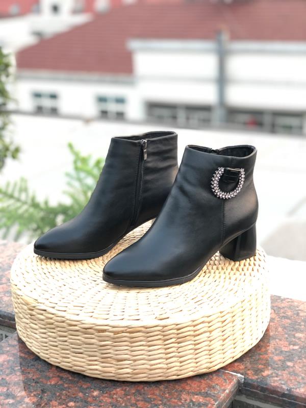 Kangaroo /12550-85002 women's boots Application Scenario