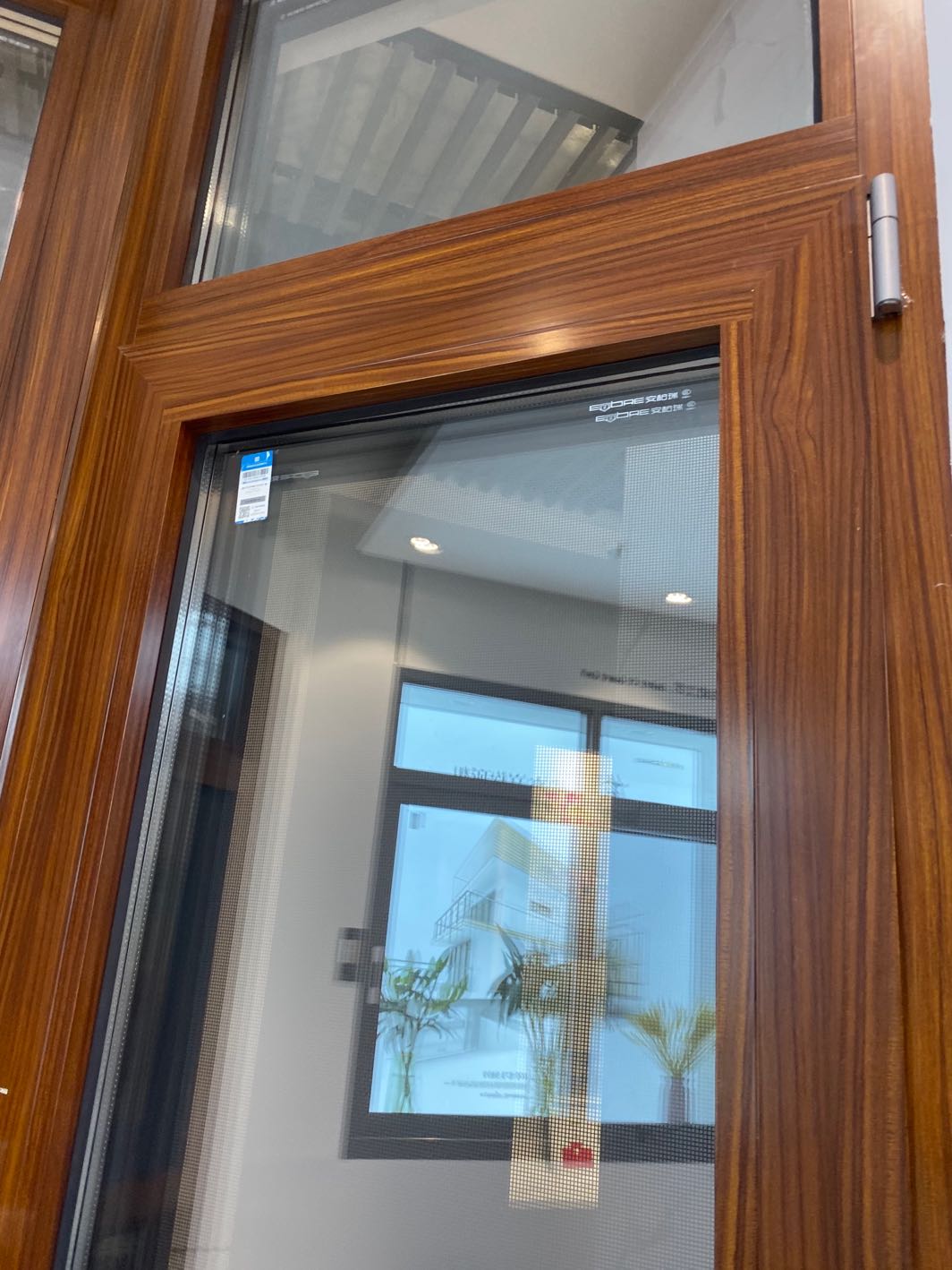 安柏瑞新中式系统门窗庄园版断桥平开窗英伦阳光系列详情图4