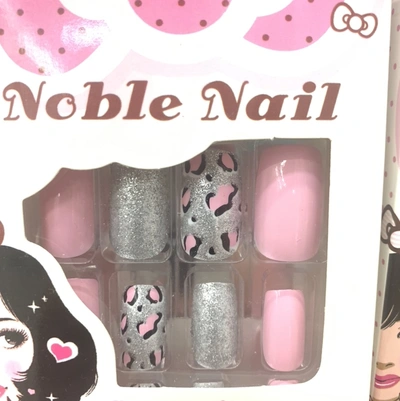 Pink Silver Leopard Nail Is Removable And Can Be Taken Off And Worn Repeatedly