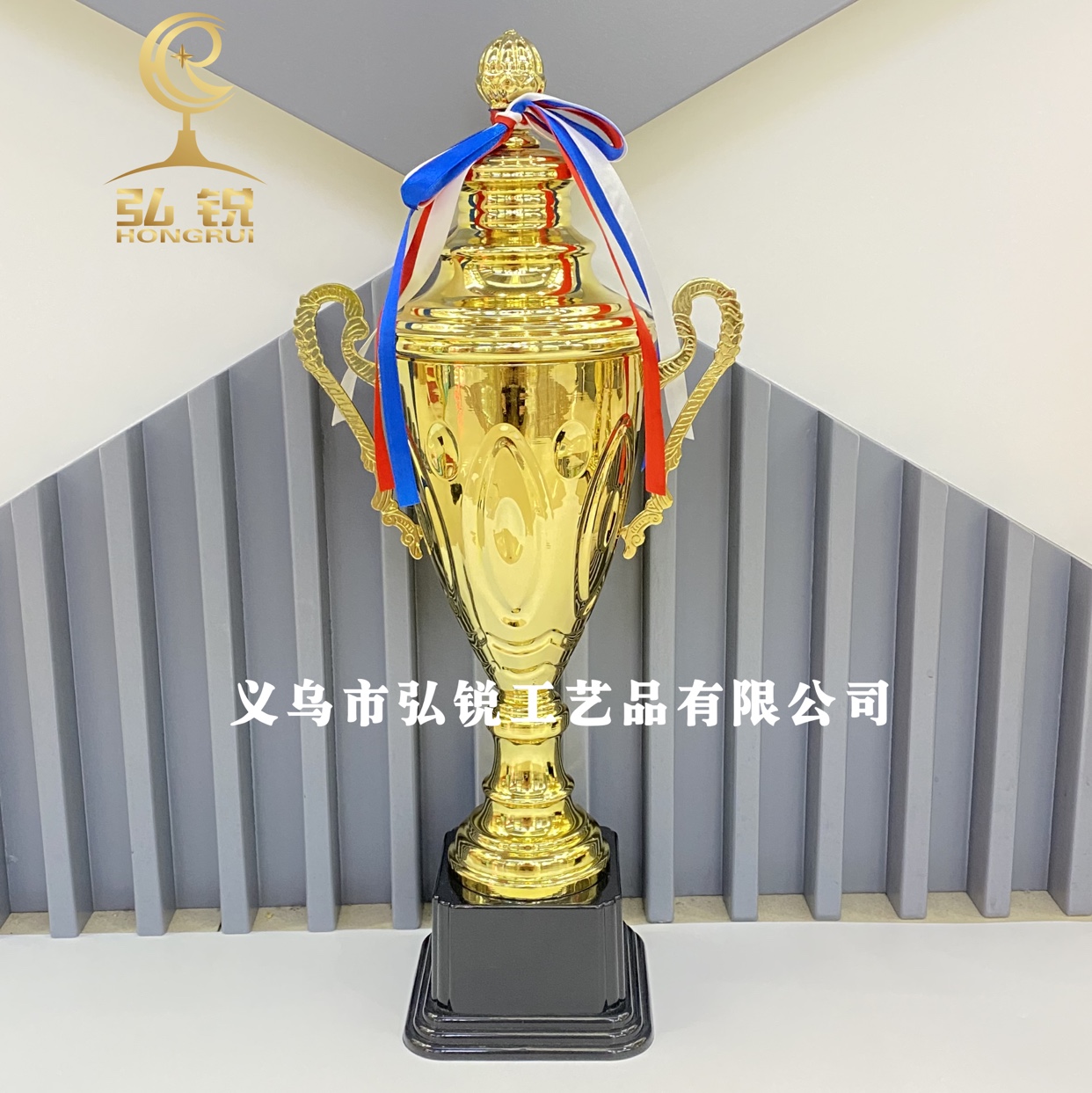 The new HR1903D metal trophy and medal, measuring 10*40CM, can be creatively customized for awarding in various sports events