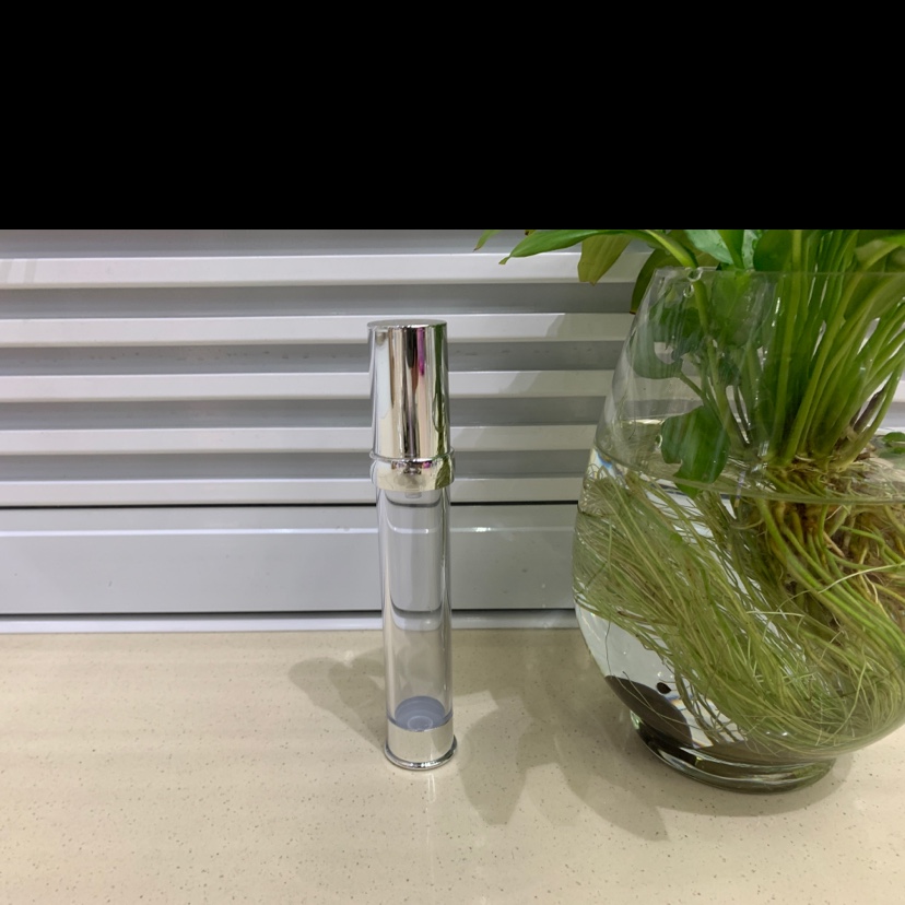 30ml电化铝全罩乳液真空泵