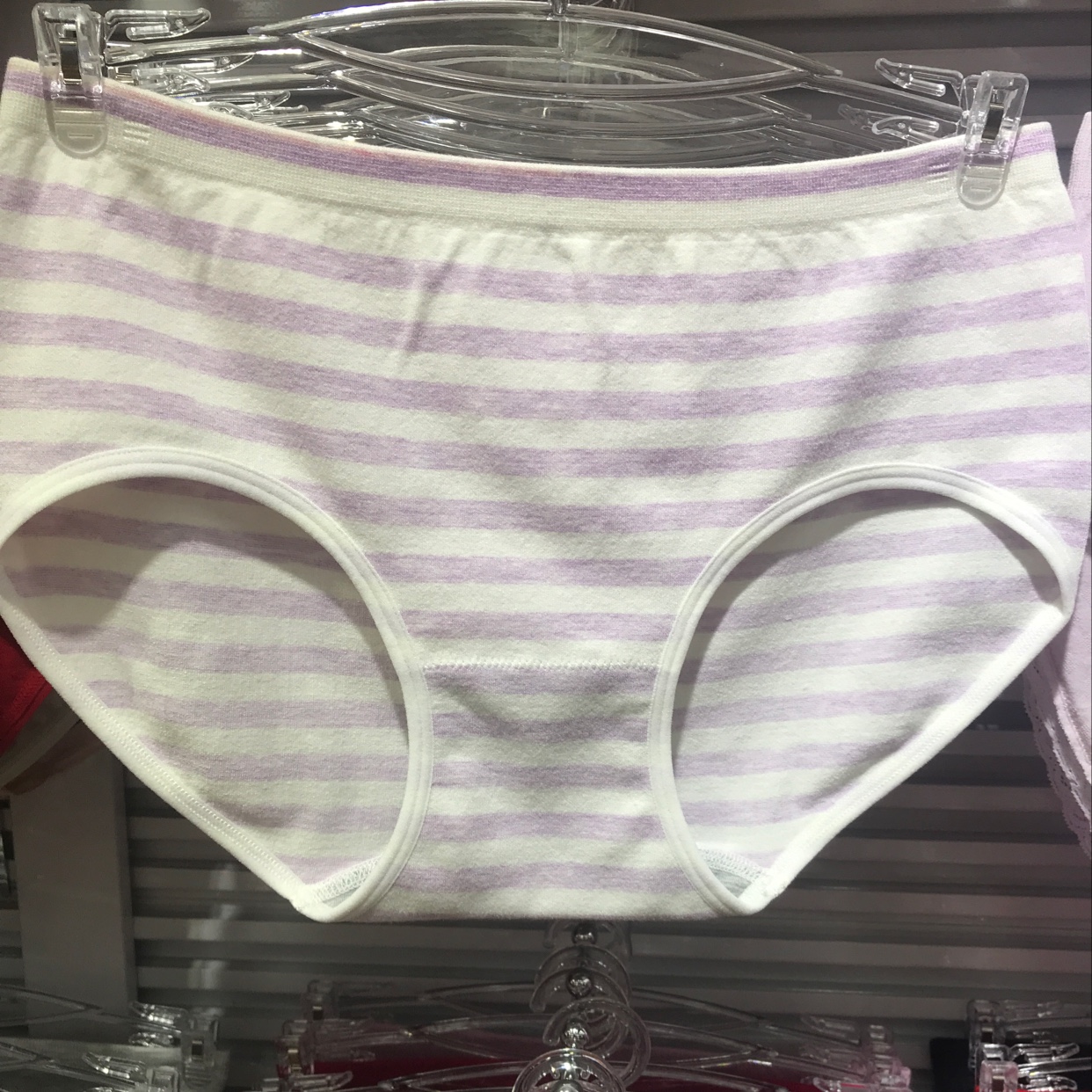 Cotton Striped Seamless Shorts details Picture