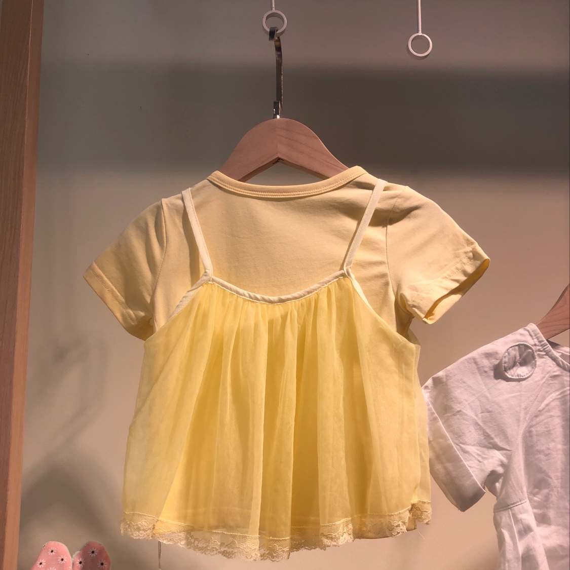 Children's short-sleeved T-shirt Application Scenario