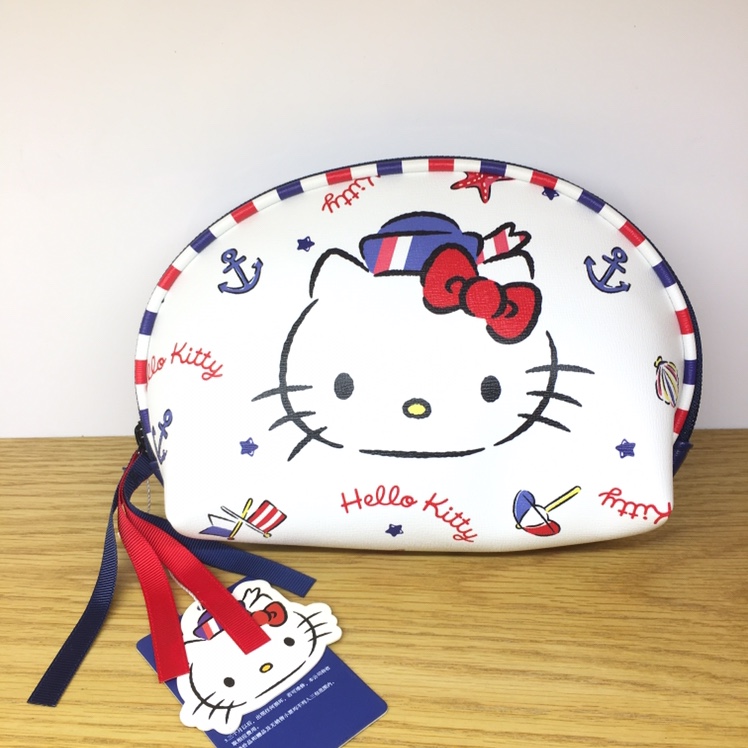 HelloKitty Kitty Kitty cute strawberry makeup bag portable large capacity girl heart cartoon bag