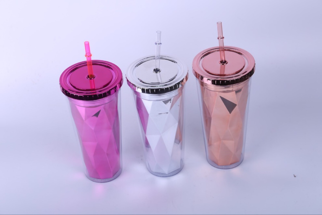 Diamond plate cup