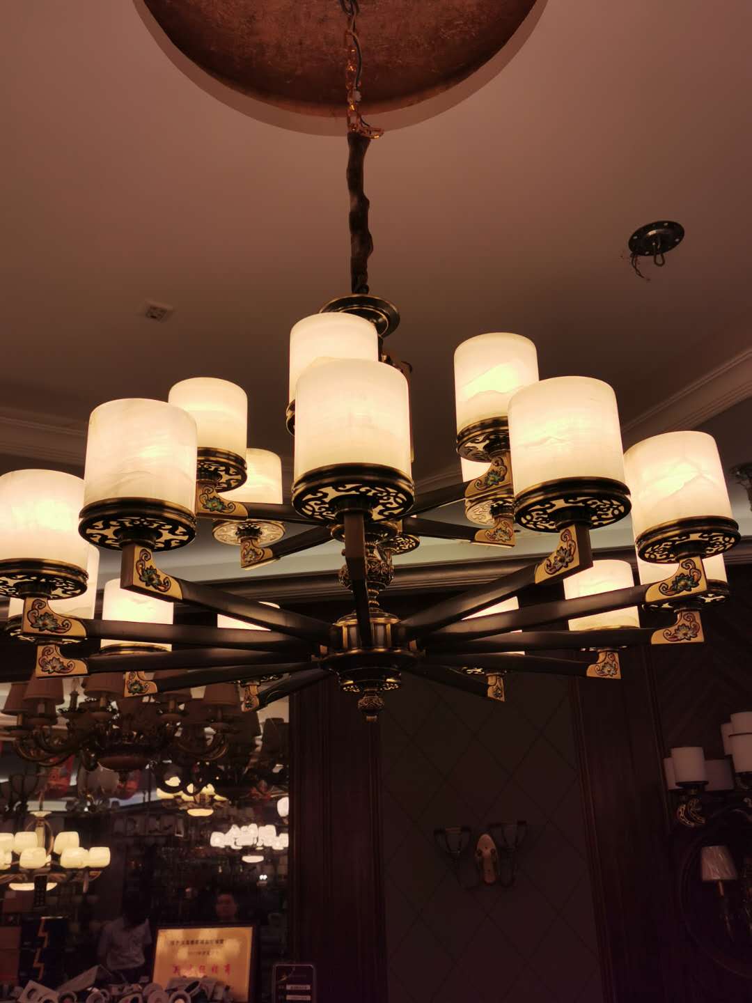 国潮系列鼎居灯饰旗下新中式全铜玉石吊灯温馨独特风格详情2