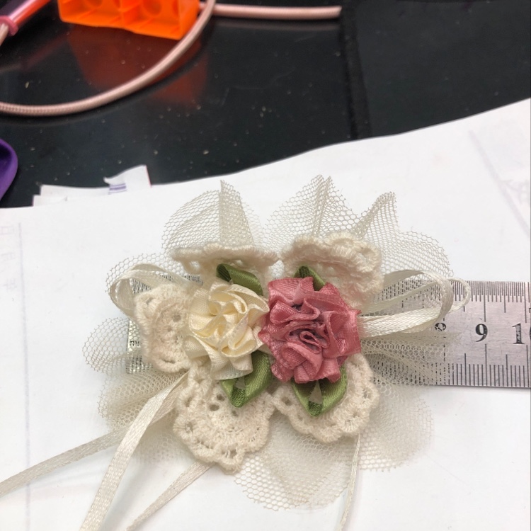 Lace 80