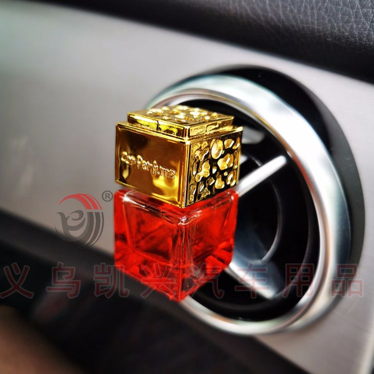 新款金银盖 彩色方形香水瓶 空调出风口四方玻璃瓶 带夹子厂家详情图4