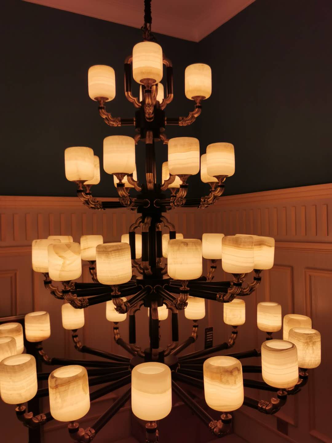 The new Chinese-style all-copper Lotus pond moonlight chandelier under Dingju Lighting is light luxury, modern and simple detail image 2