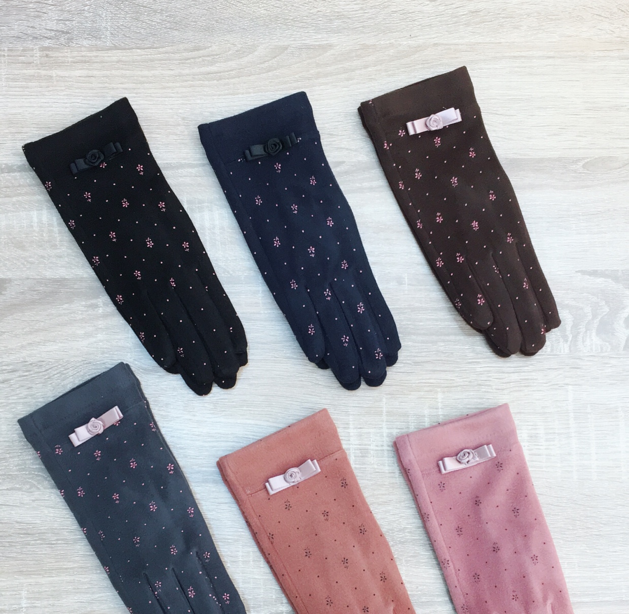 Korean version of small floral girl gloves