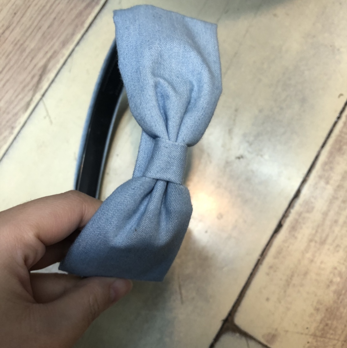 浅色牛仔