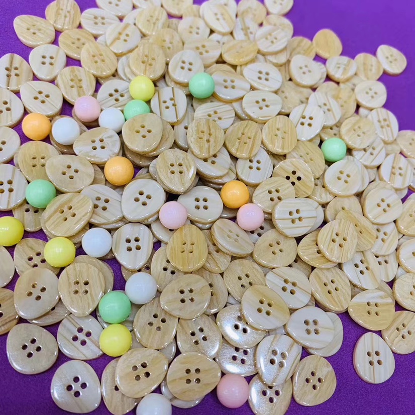 Resin button abnormity thumbnail