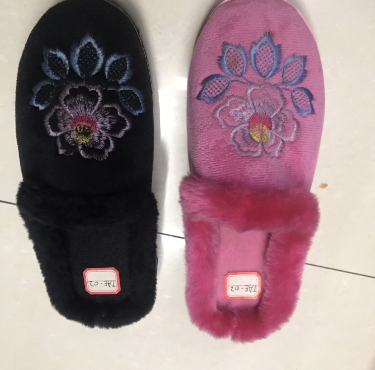 Injection moulded lady's cotton slippers 8 thumbnail