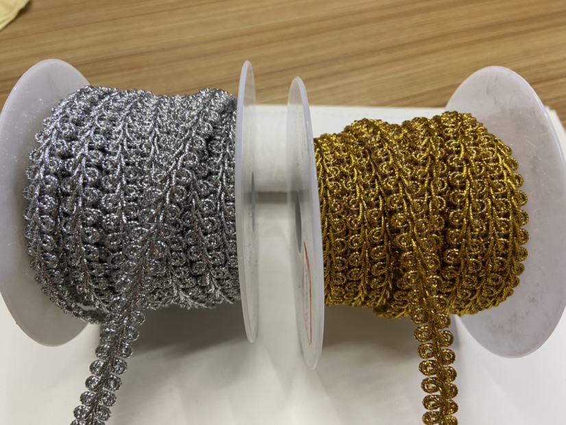 8009038 Lace