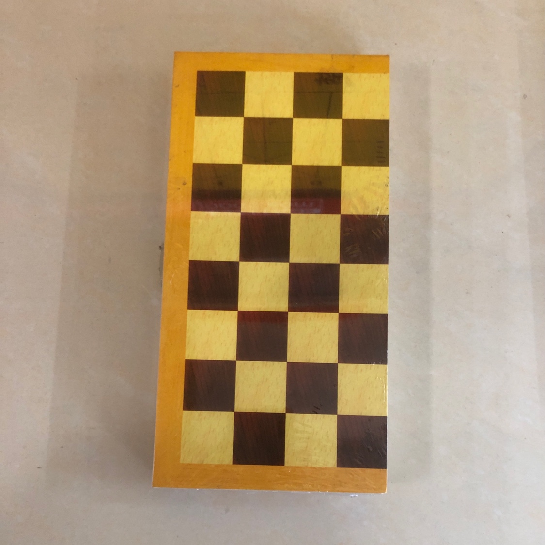 精品国际象棋盒子24尺寸  配塑料棋子