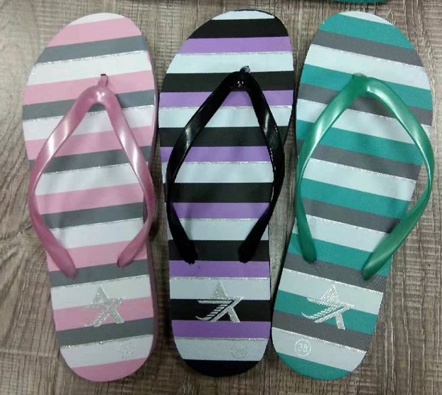 Women's Flip-flops 11