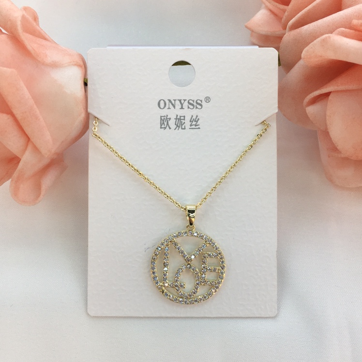 Fashion atmosphere LOVE pendant necklace thumbnail