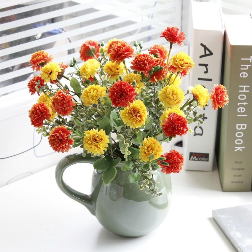 Spot supply of small clove bouquet of simulated flowers fake flowers wholesale manufacturers direct thumbnail