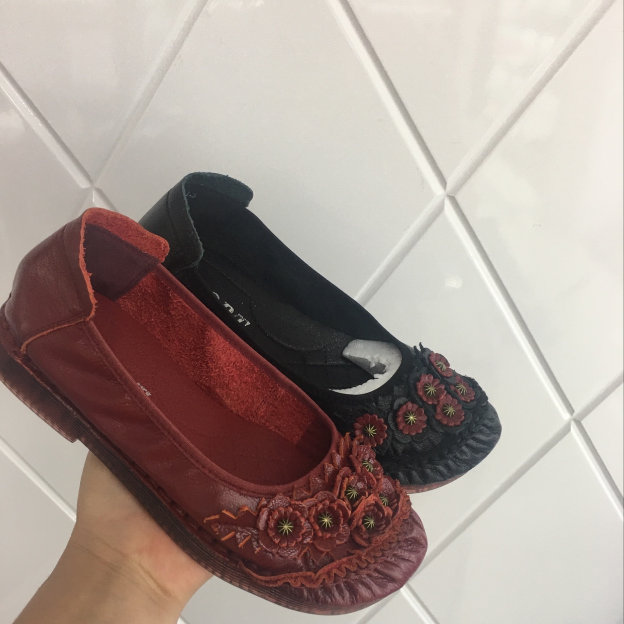 All cowhide 8805 black, red 35 to 41 yards thumbnail