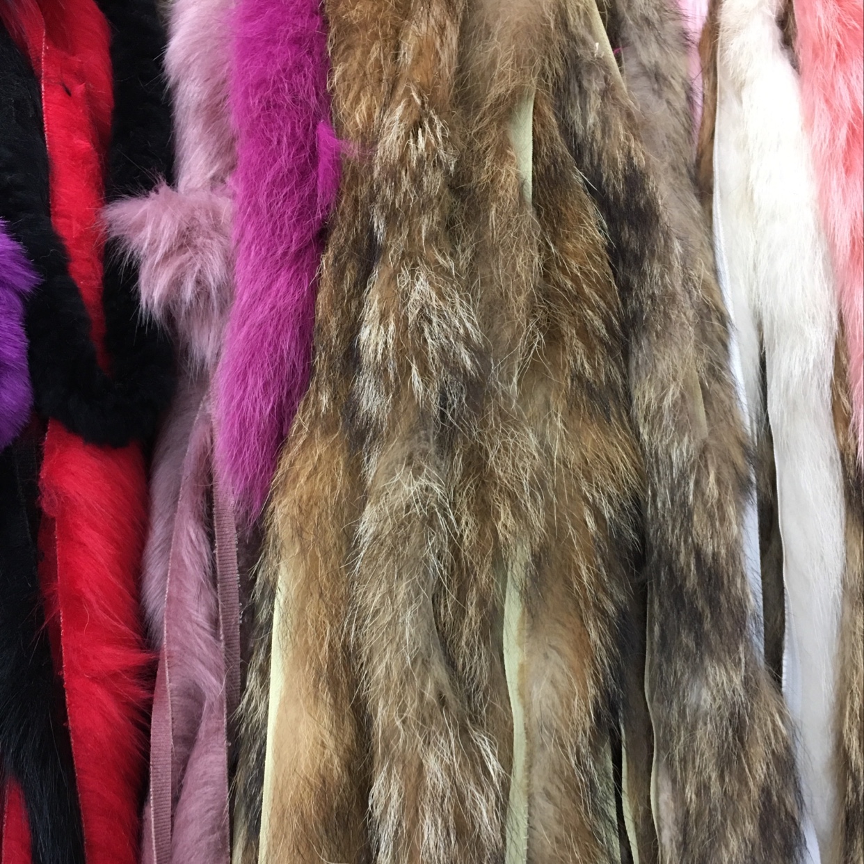 Fur Collar Raccoon Fur Strip details Picture