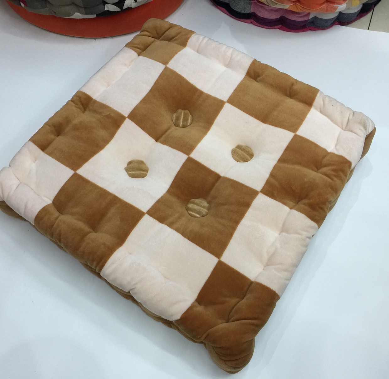 New Explosive Manufacturers Direct Marketing Positioning Lattice Crystal Velvet Fat Cushion Cushion Increase Chair Cushion details Picture