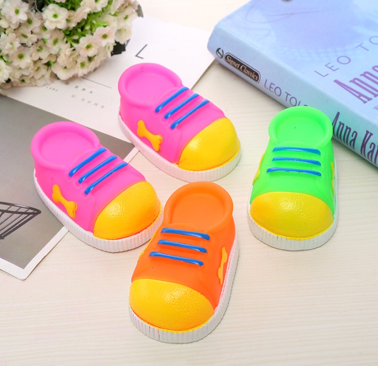 Rubber shoes, multi-colored pet toys